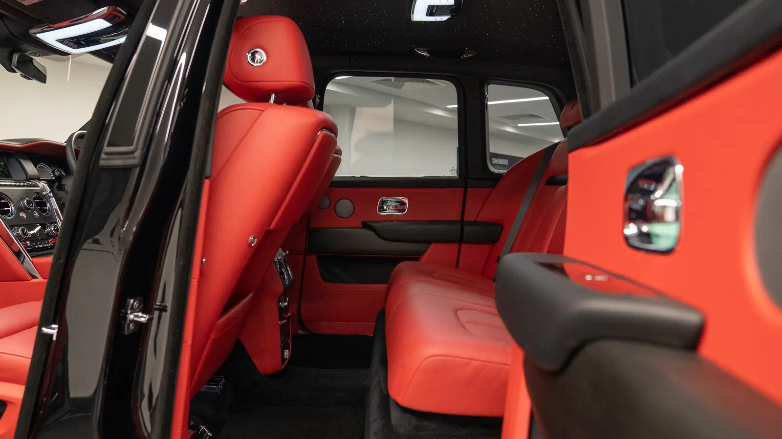 2022 Rolls-Royce Cullinan, 6/10
