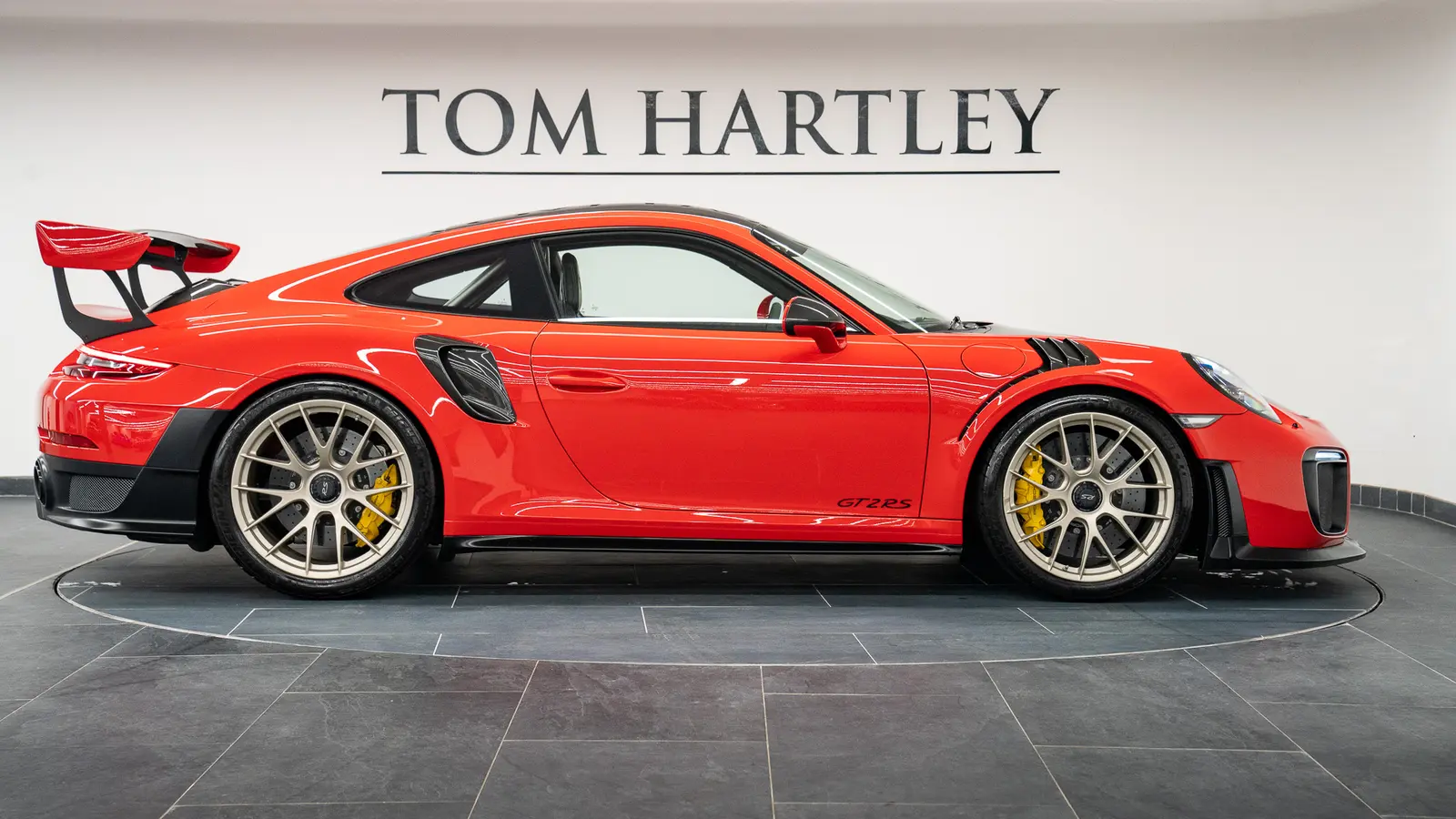2018 Porsche 911 GT2 RS Weissach, 9/12