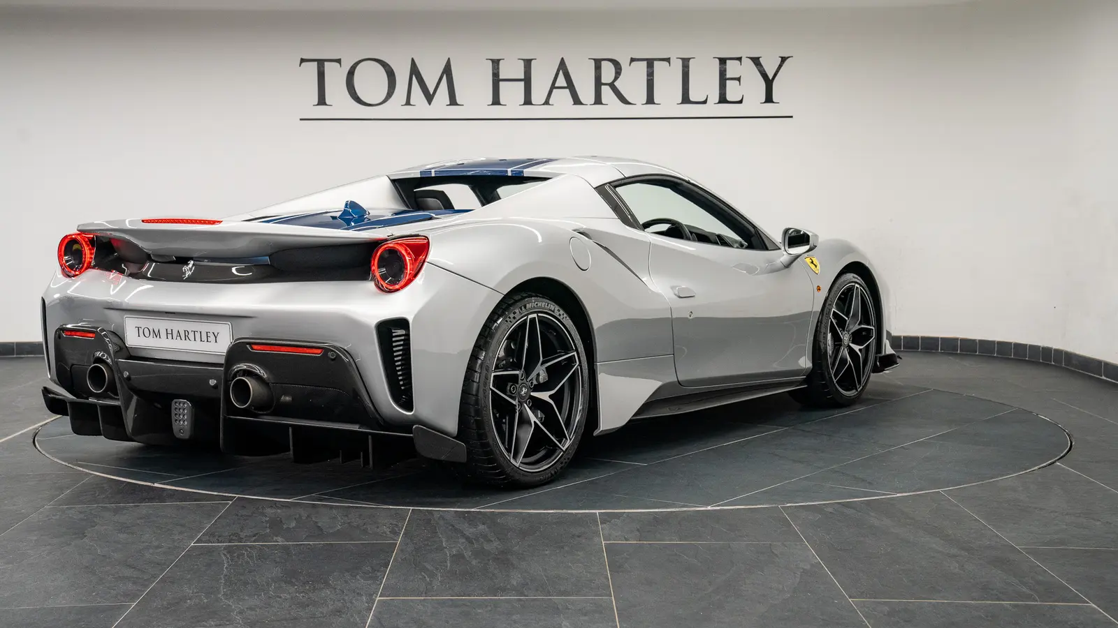 2019 Ferrari 488 Pista Spider, 10/16