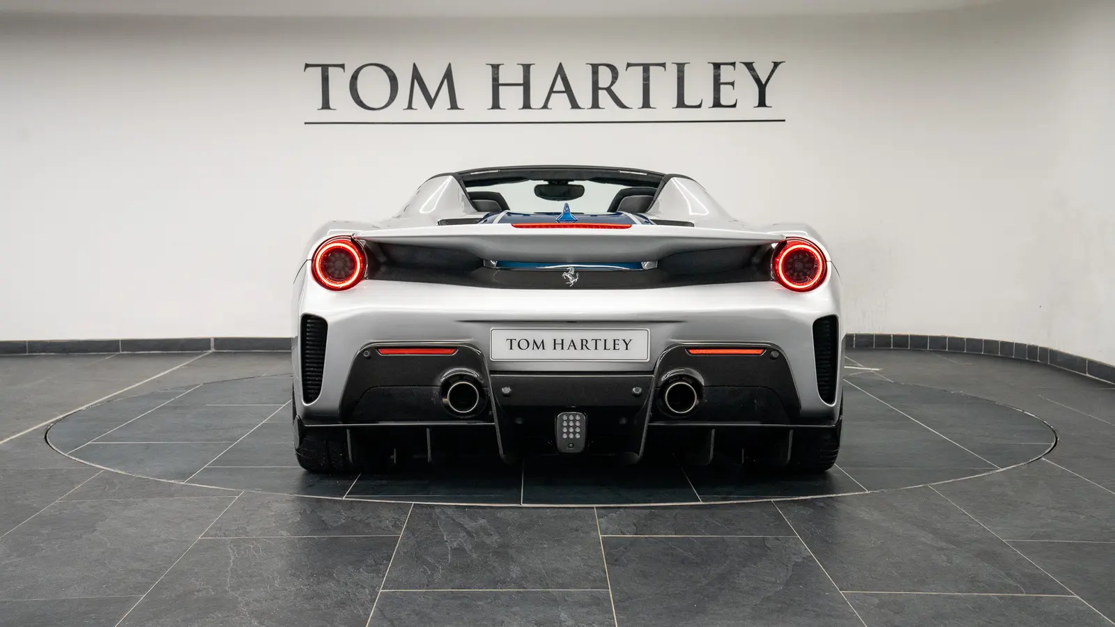 2019 Ferrari 488 Pista Spider, 14/16