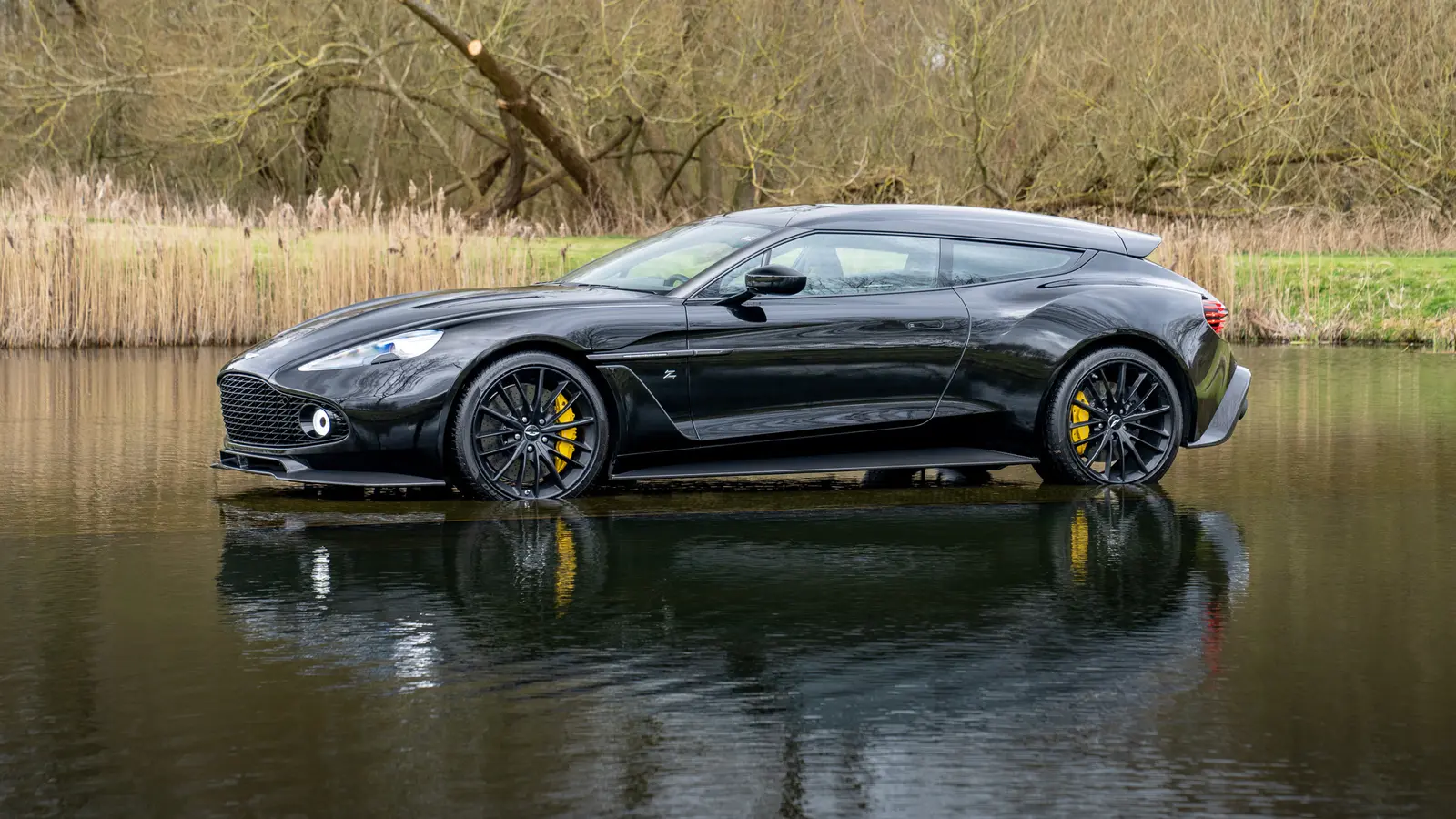 2019 Aston Martin Vanquish Zagato Shooting Brake, 37/58