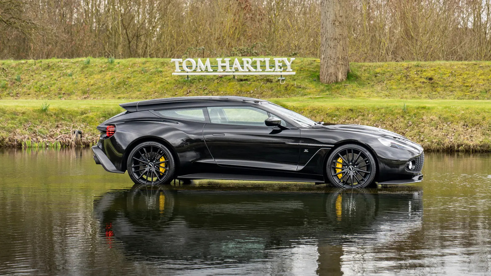 2019 Aston Martin Vanquish Zagato Shooting Brake, 39/58