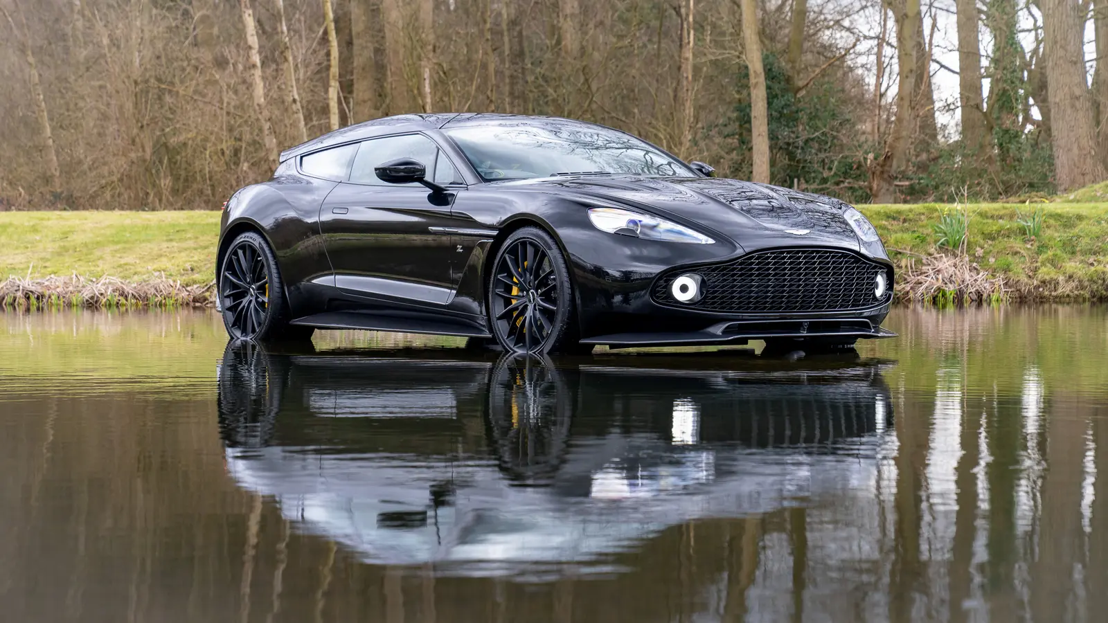 2019 Aston Martin Vanquish Zagato Shooting Brake, 40/58