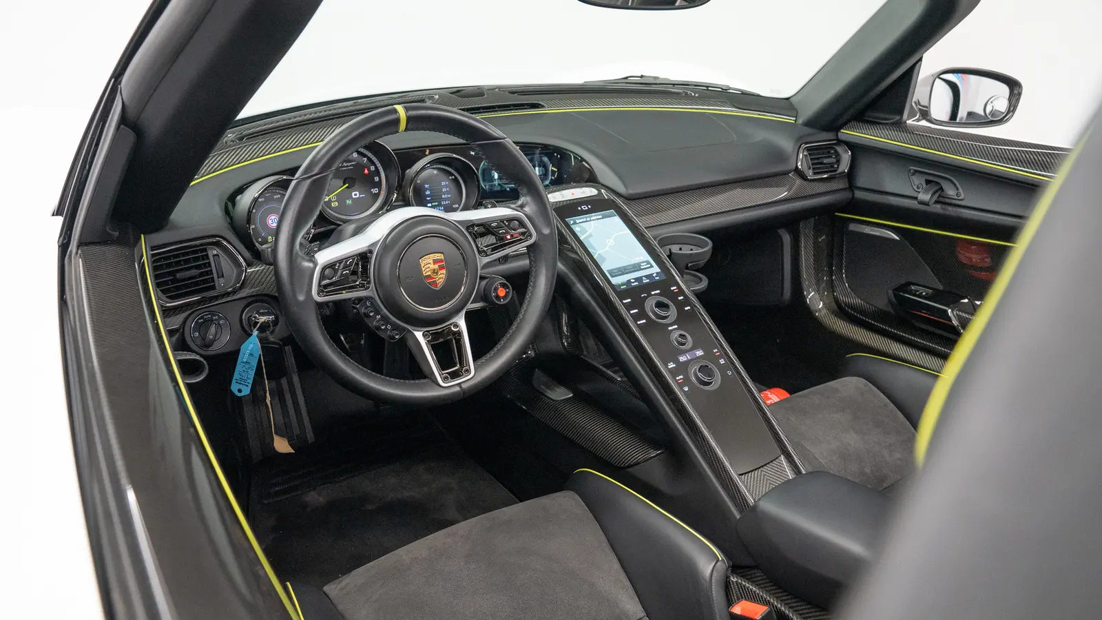 2016 Porsche 918 Spyder Weissach Package, 6/19