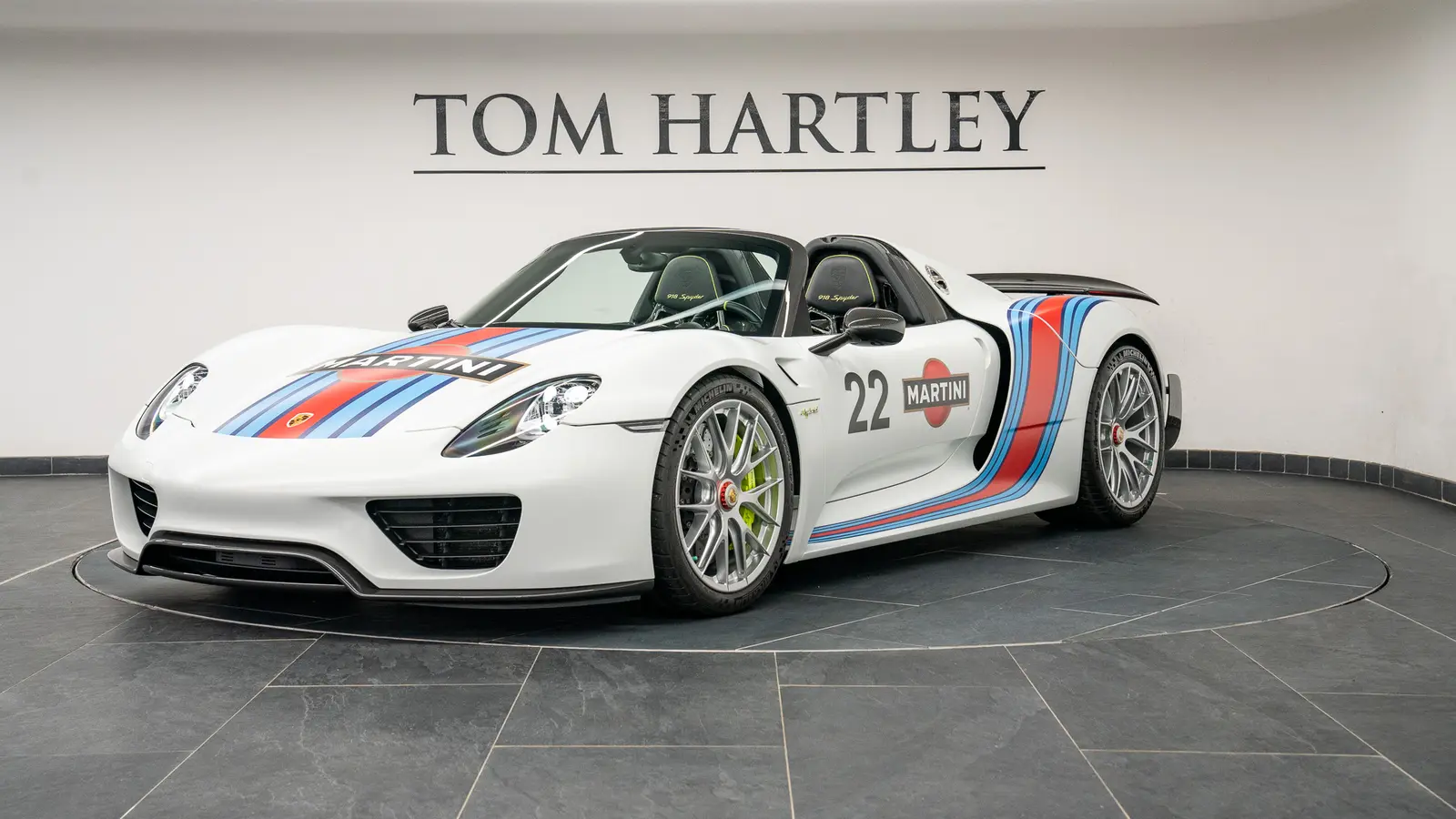 2016 Porsche 918 Spyder Weissach Package, 18/19