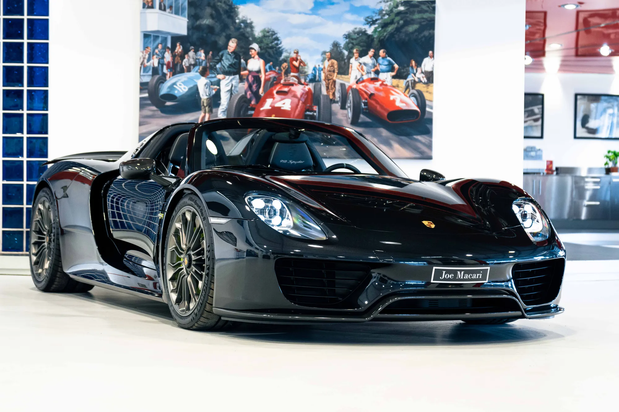 2015 PORSCHE 918 SPYDER