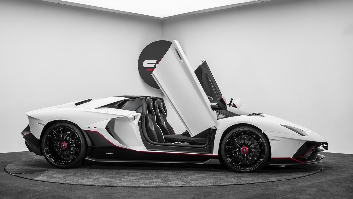 2022 Lamborghini Aventador LP 780-4 Ultimae Roadster, 2/20