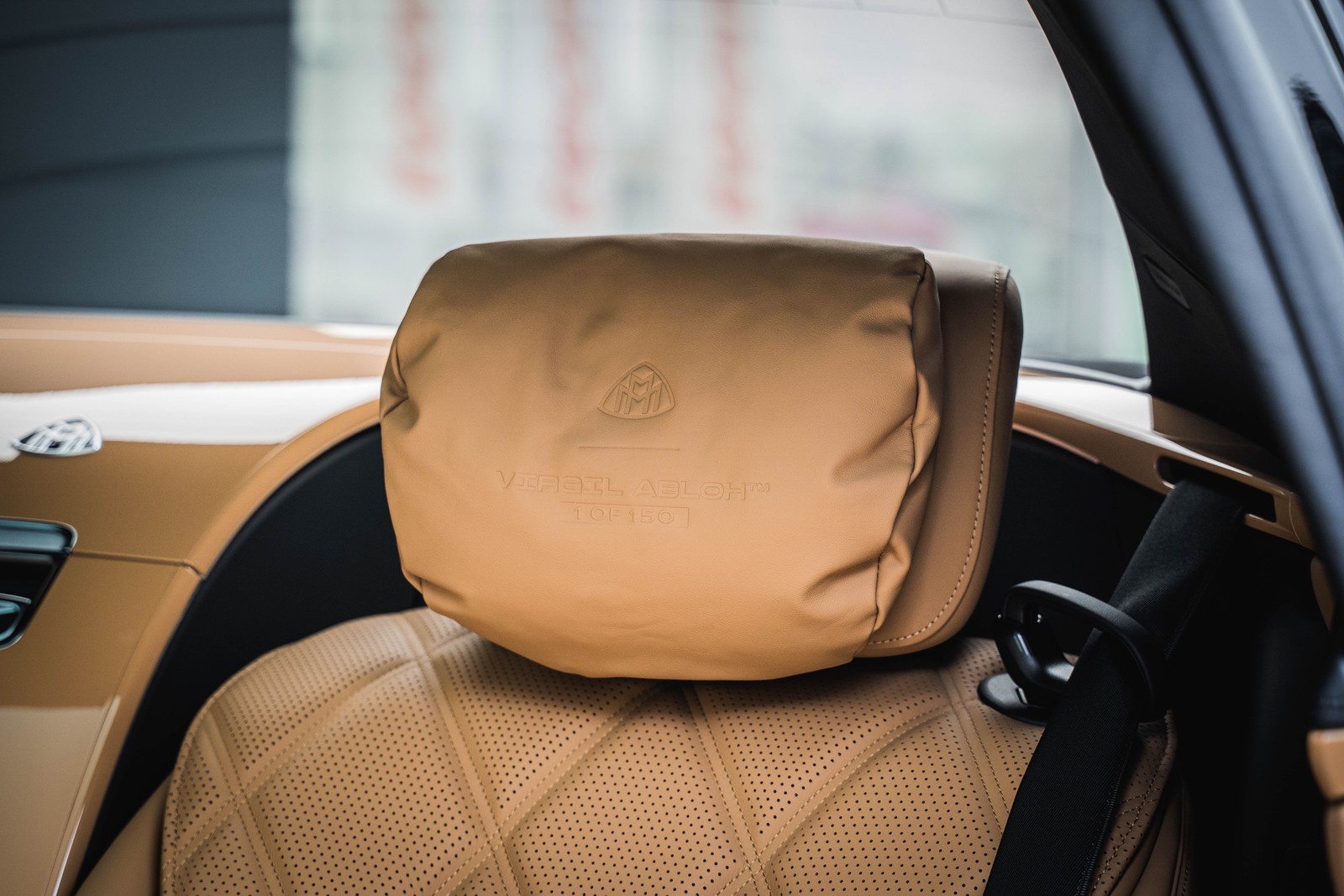 2023 Mercedes-Maybach S680 - VIRGIL ABLOH 1 OF 150, 19/23