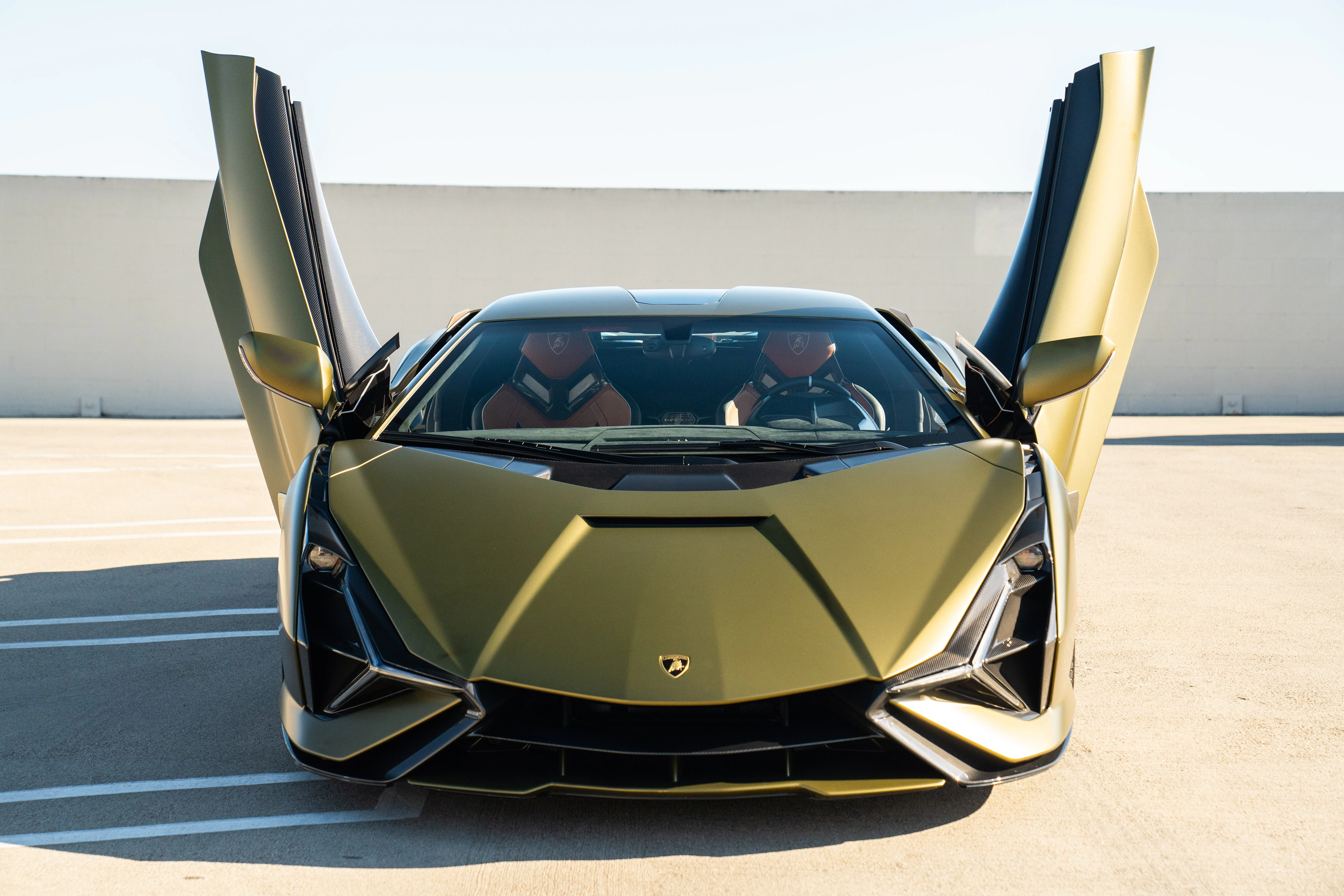 2020 Lamborghini Sián FKP 37, 8/14