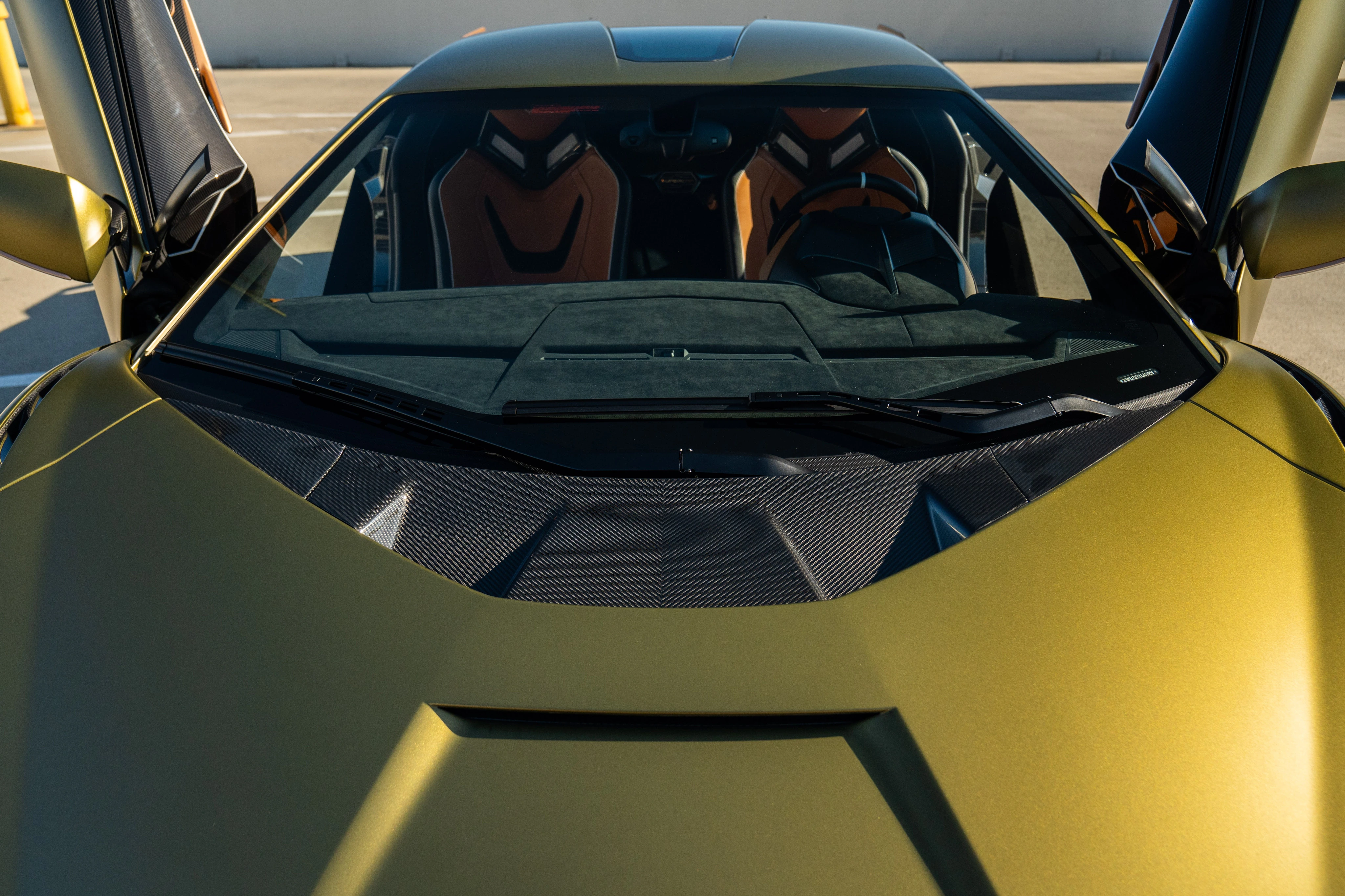 2020 Lamborghini Sián FKP 37, 9/14