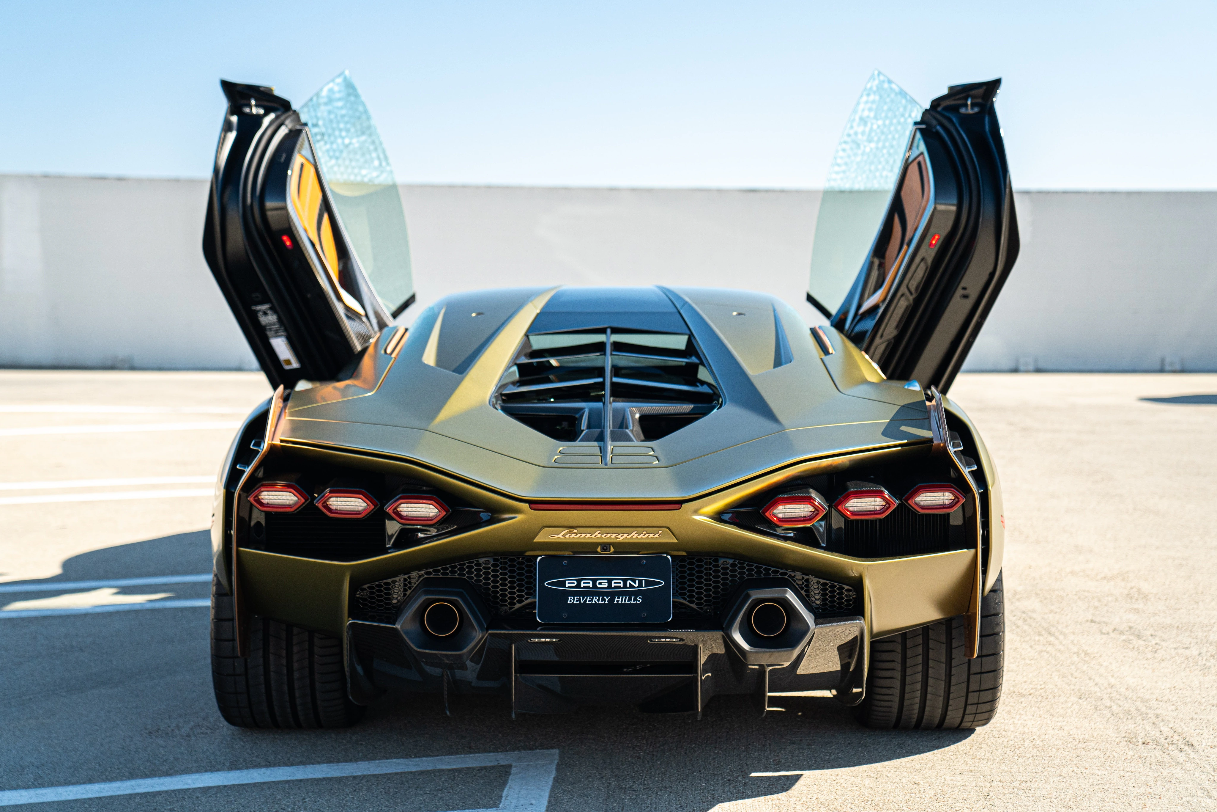 2020 Lamborghini Sián FKP 37, 10/14