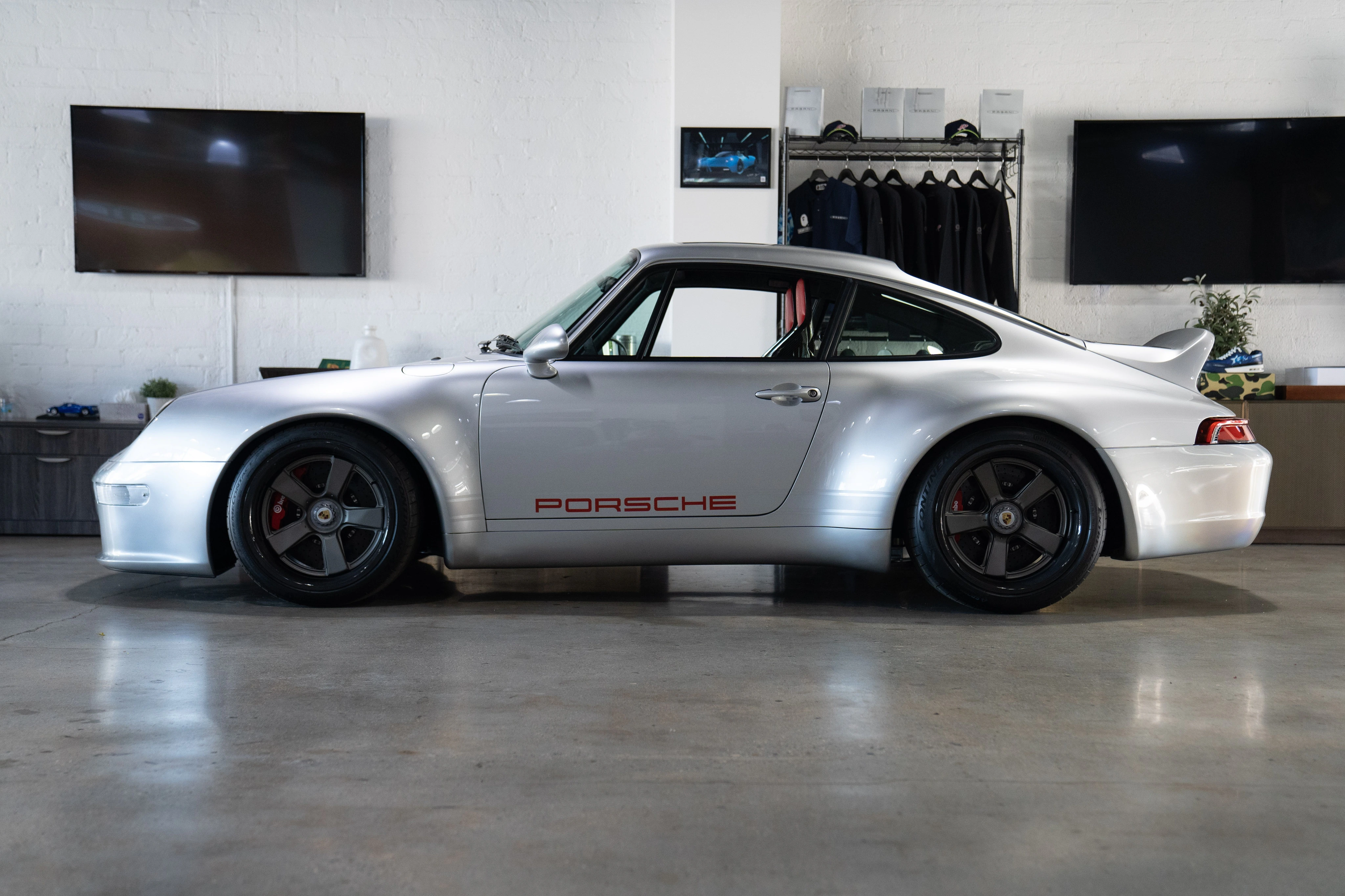 1996 Porsche 911 Gunther Werks, 4/18