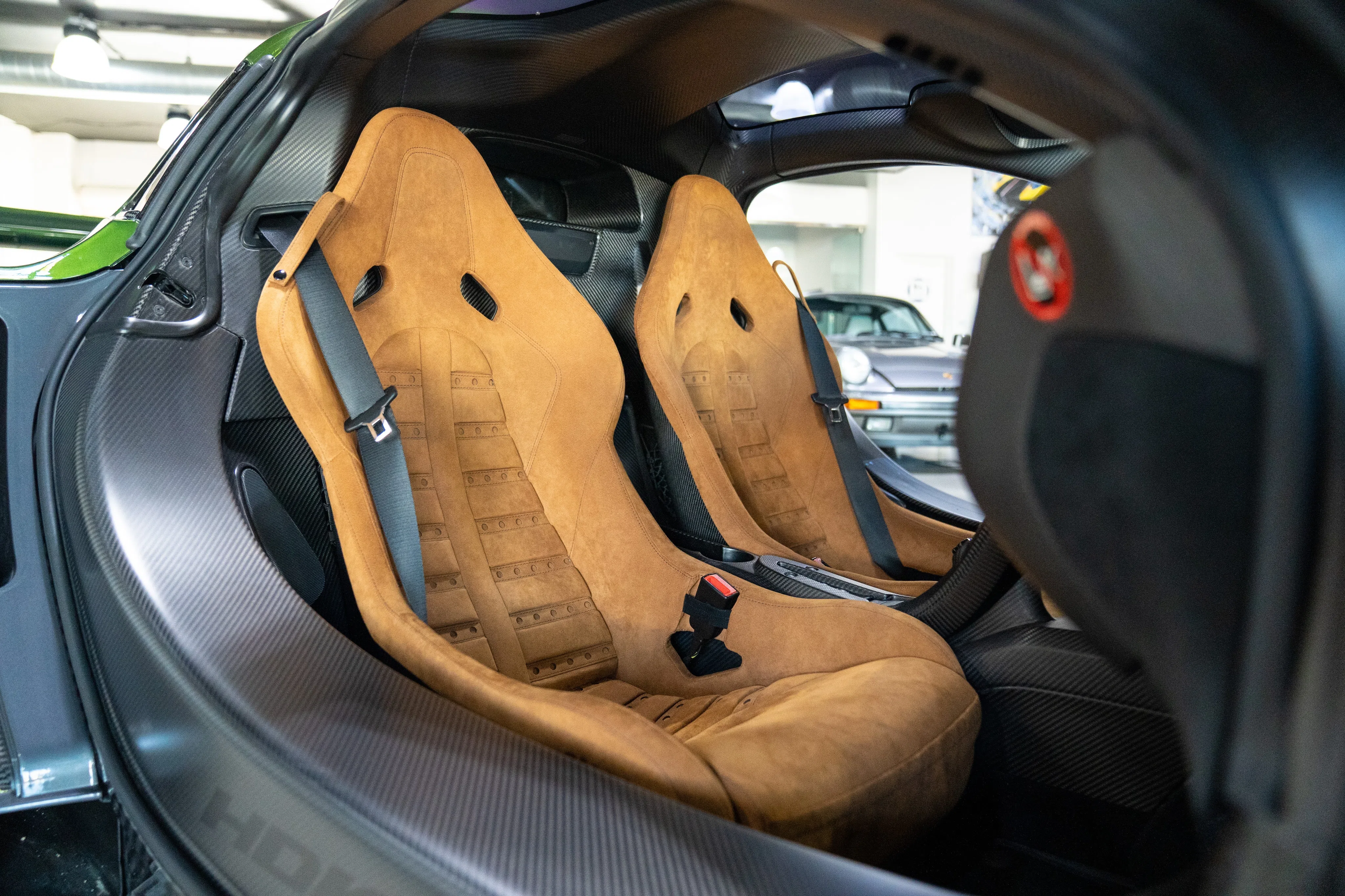 2015 McLaren P1 HDK interior, seats, Tan