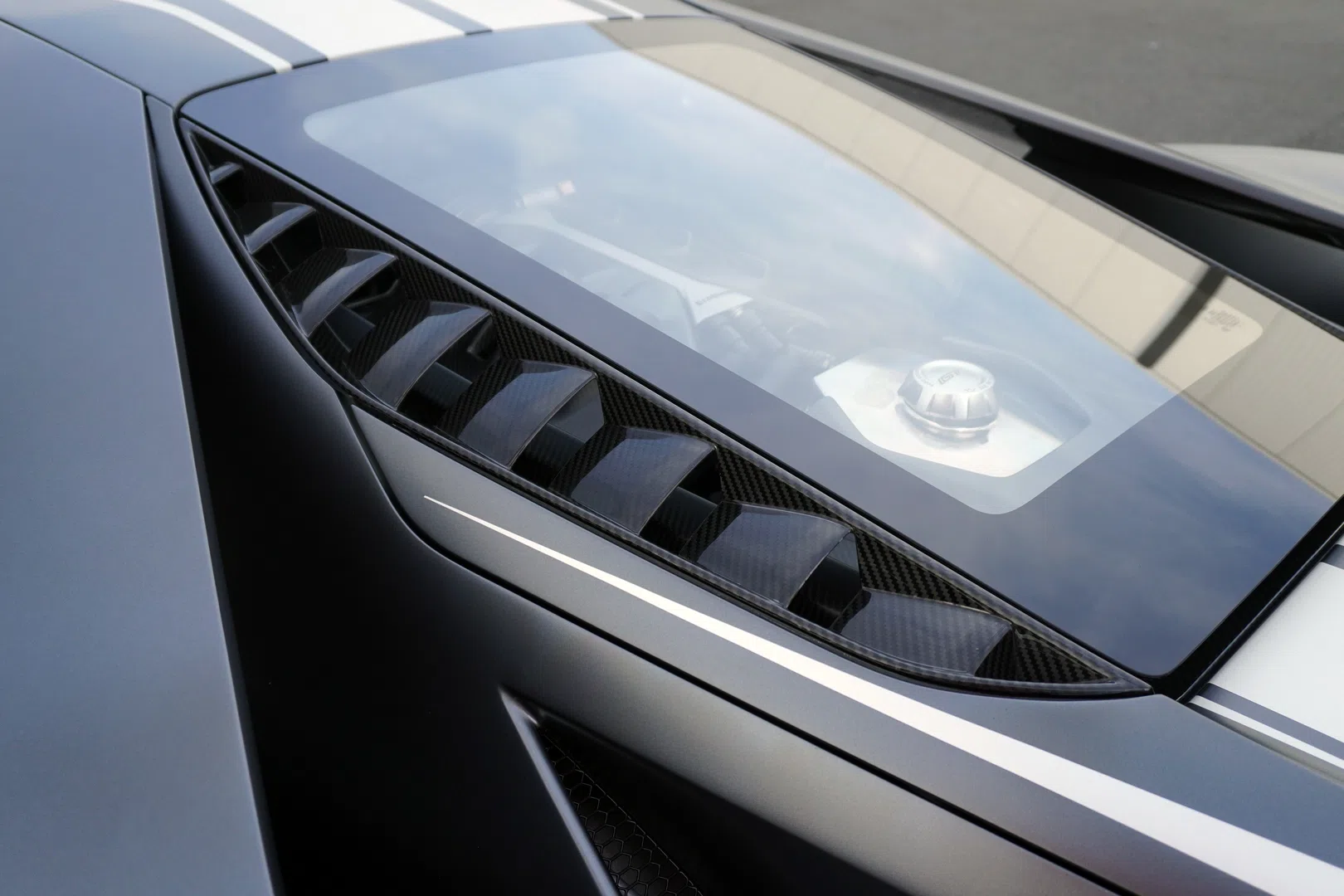 2018 Ford GT for sale, exterior, Liquid Grey Metallic