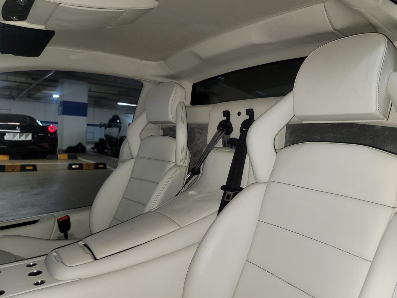2005 Lamborghini Murciélago, 7/12