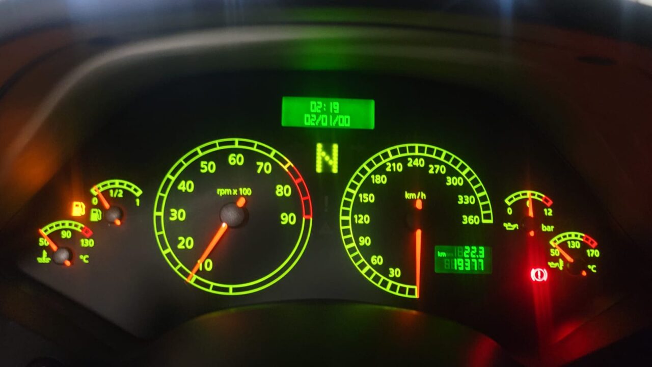 2005 Lamborghini Murciélago, 9/12