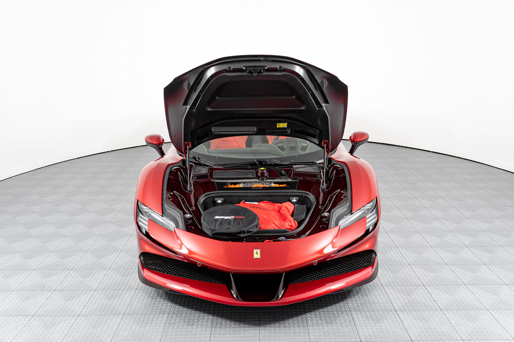2023 FERRARI SF90 SPIDER, 7/18