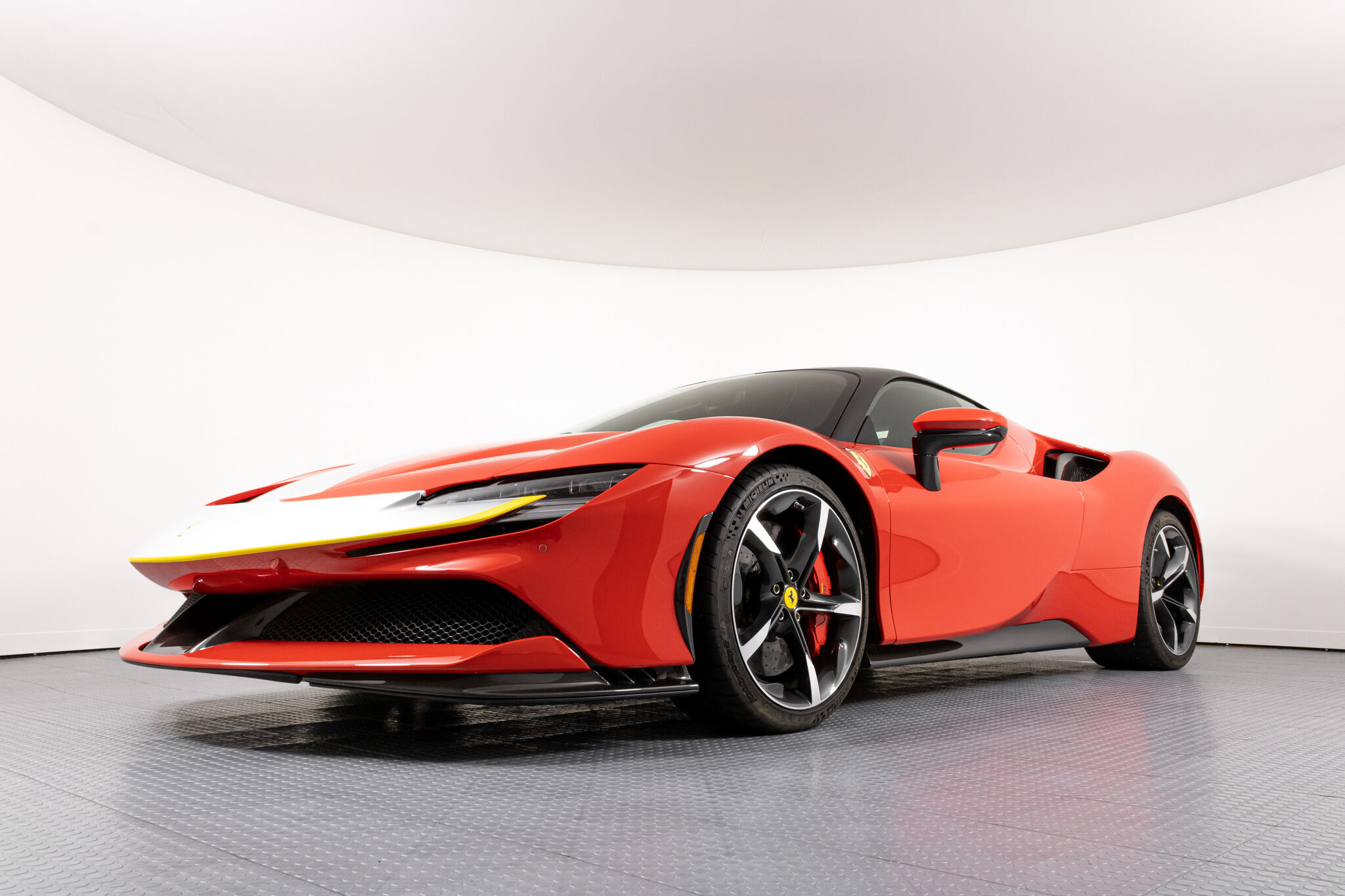 2021 FERRARI SF90 STRADALE, 11/39