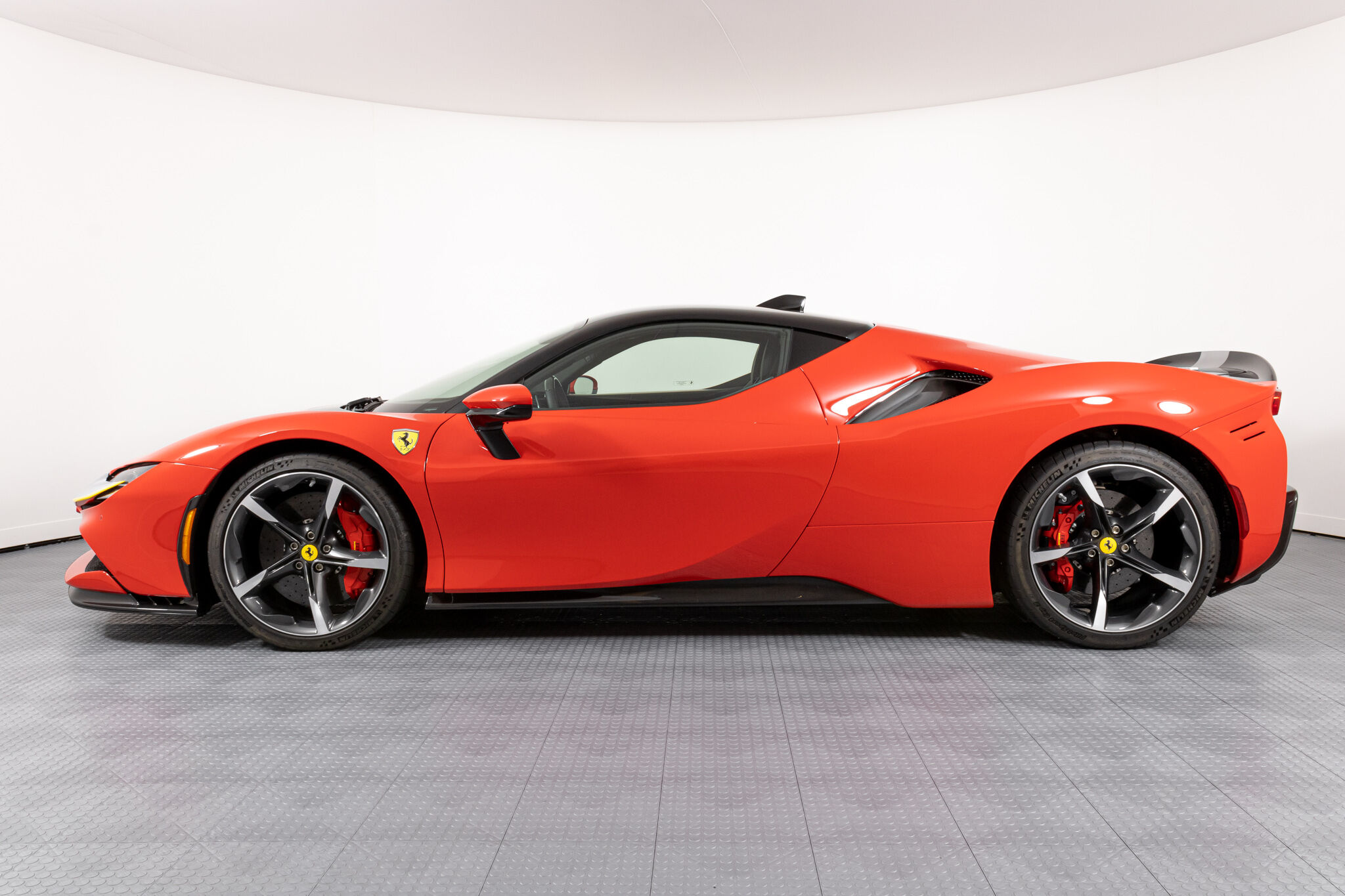 2021 FERRARI SF90 STRADALE, 17/39