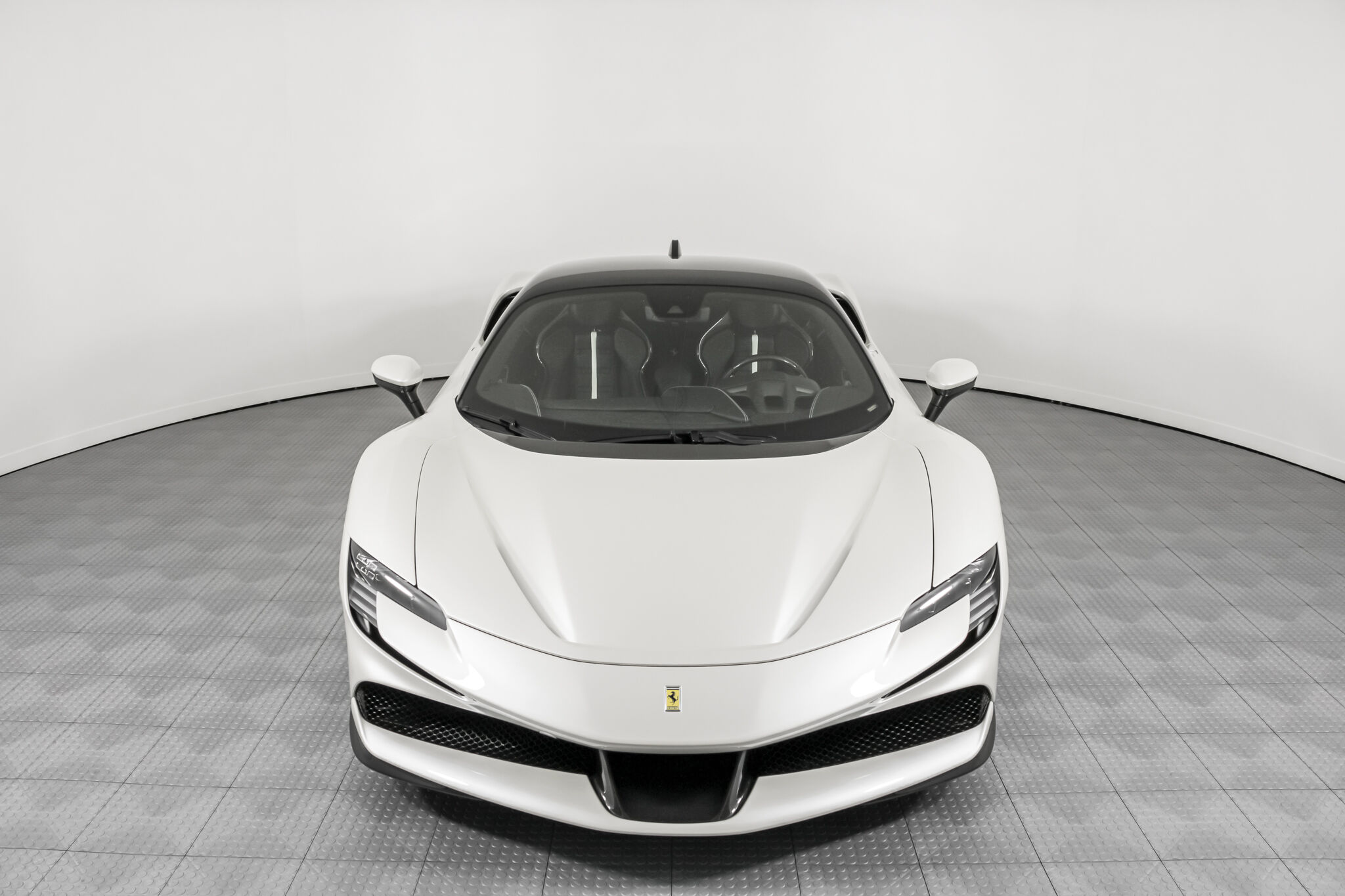 2022 FERRARI SF90 STRADALE, 6/18