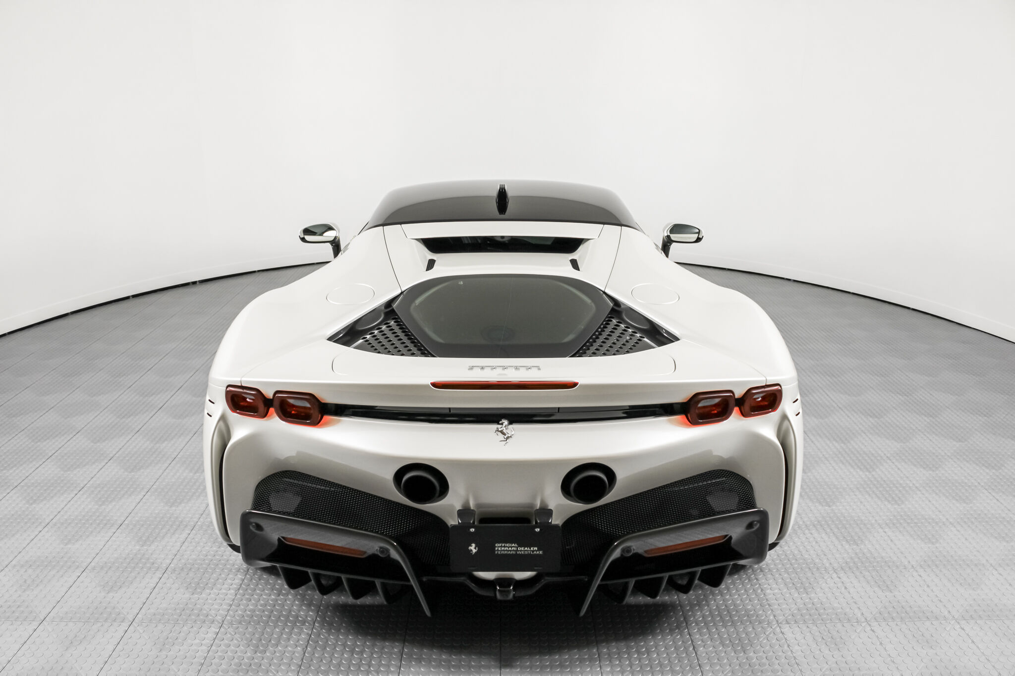 2022 FERRARI SF90 STRADALE, 9/18