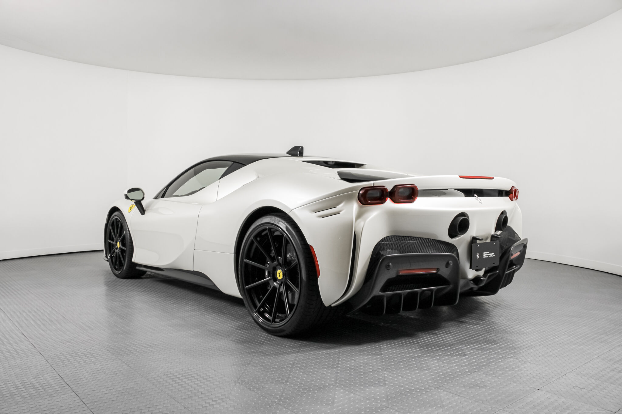 2022 FERRARI SF90 STRADALE, 15/18