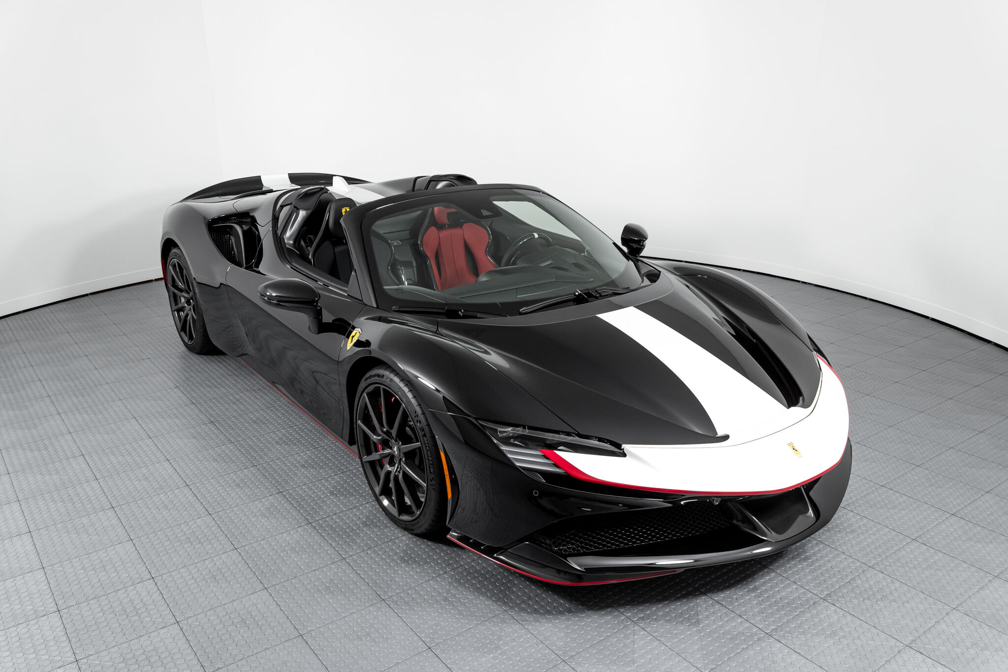 2022 FERRARI SF90 SPIDER