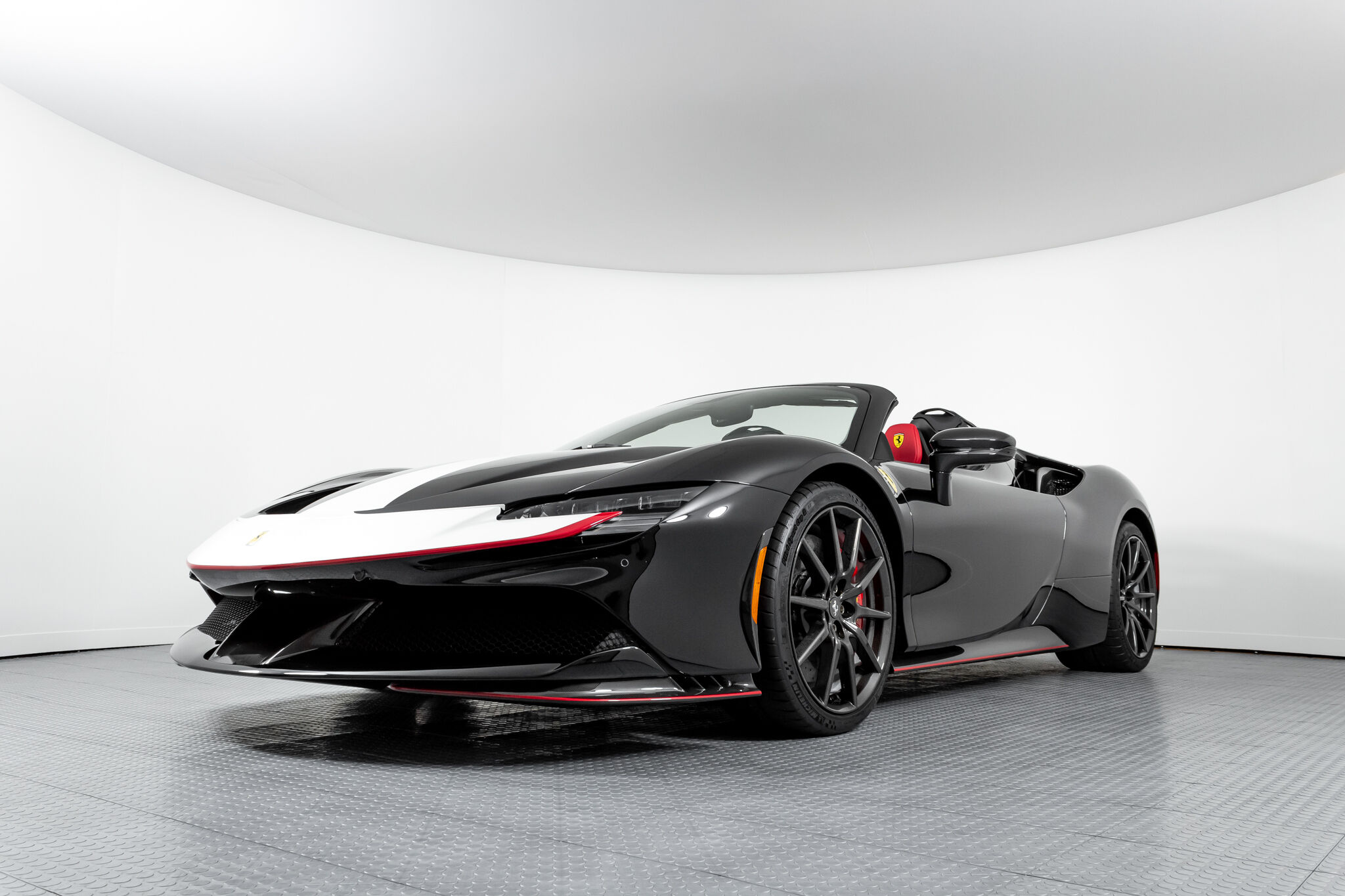 2022 FERRARI SF90 SPIDER, 12/20