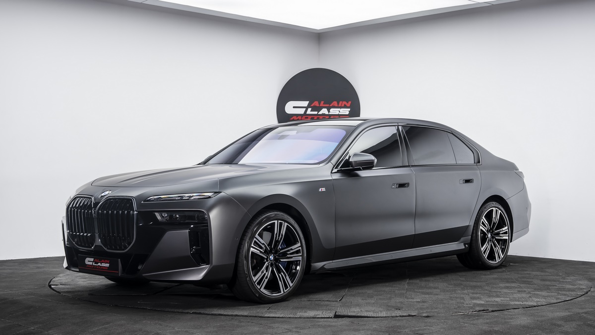 2023 BMW 760i XDrive