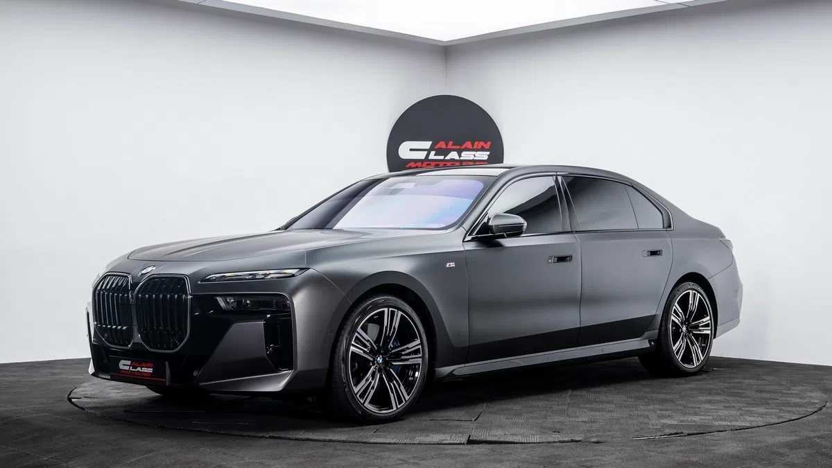 2023 BMW 760i XDrive