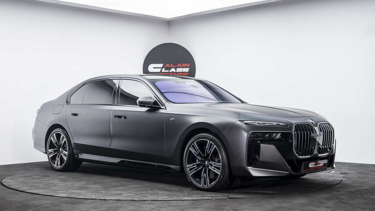 2023 BMW 760i XDrive, 16/17