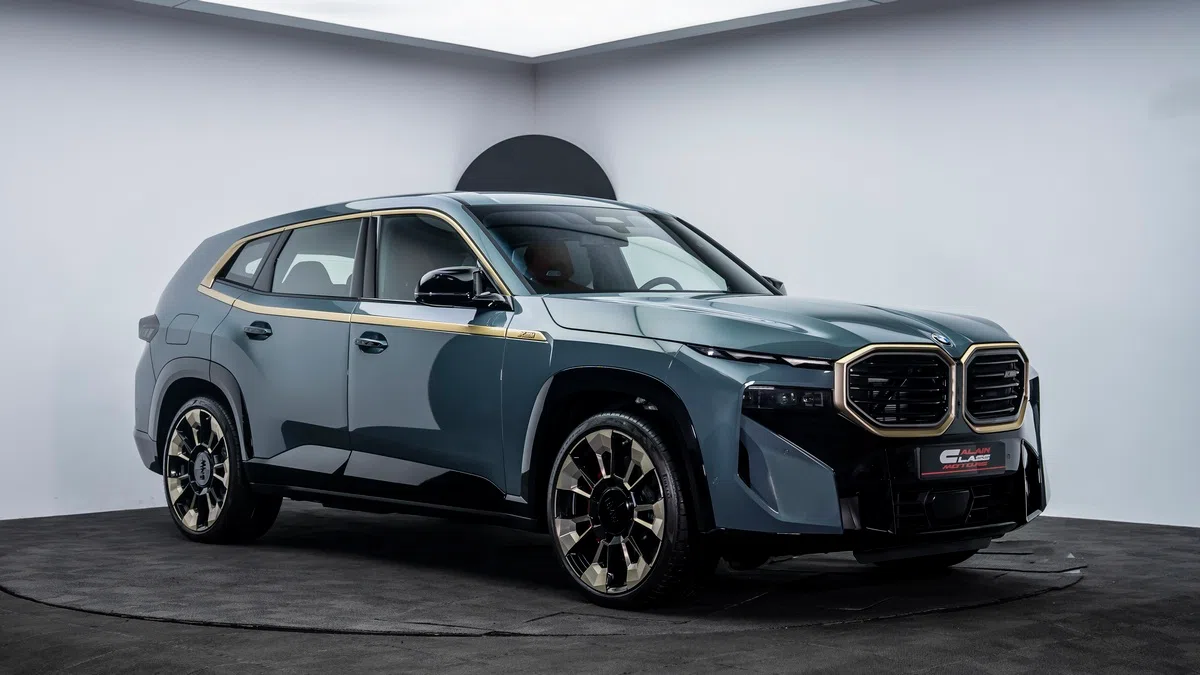 2023 BMW XM