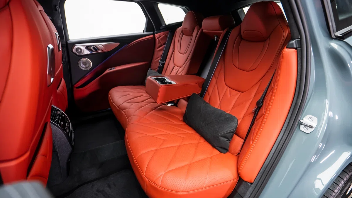2023 BMW XM interior, seats