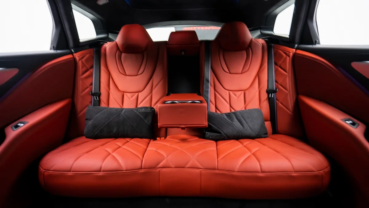2023 BMW XM interior, seats