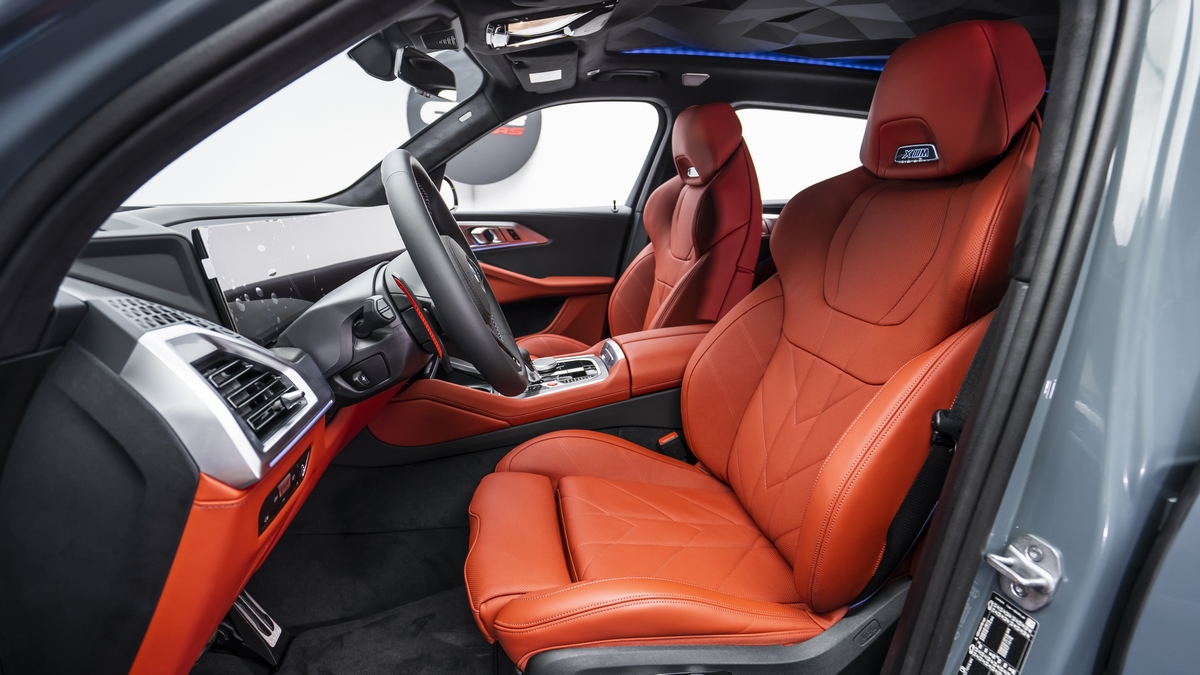 2023 BMW XM, 11/17