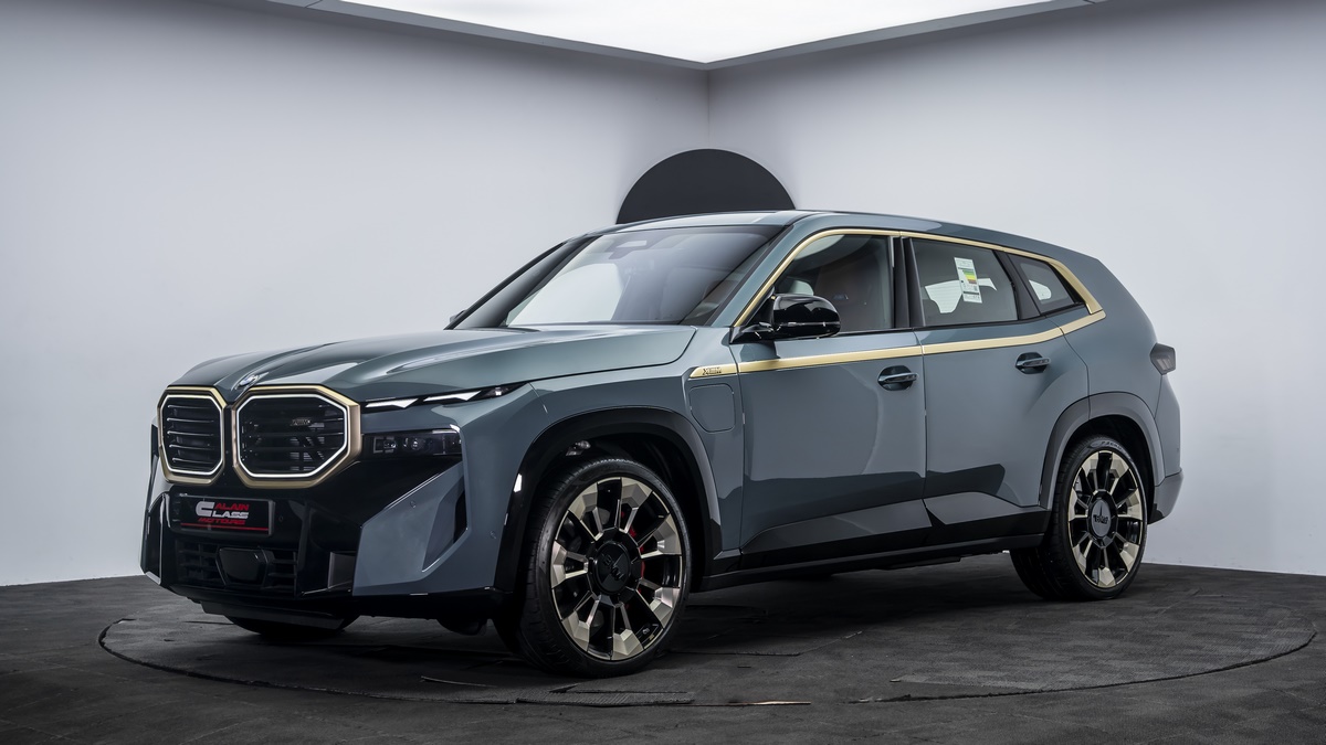 2023 BMW XM, 12/17