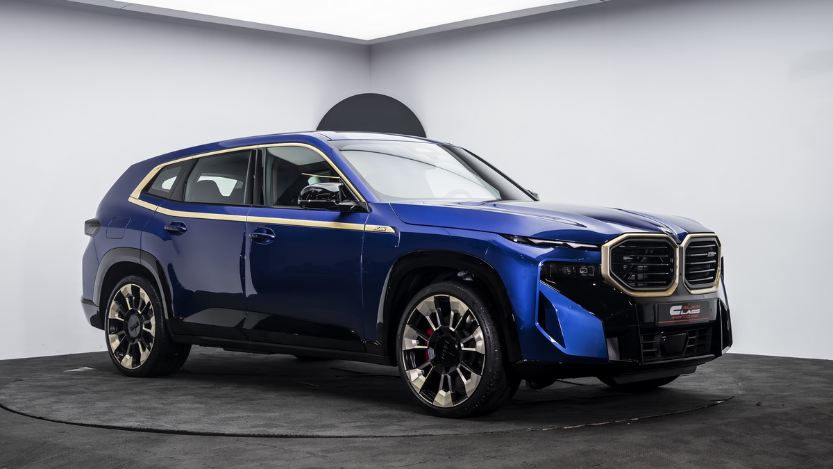 2023 BMW XM