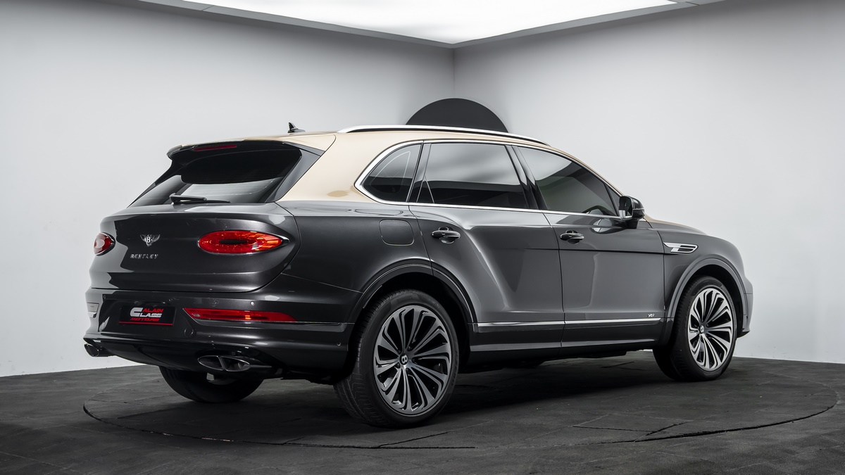 2021 Bentley Bentayga, 3/19