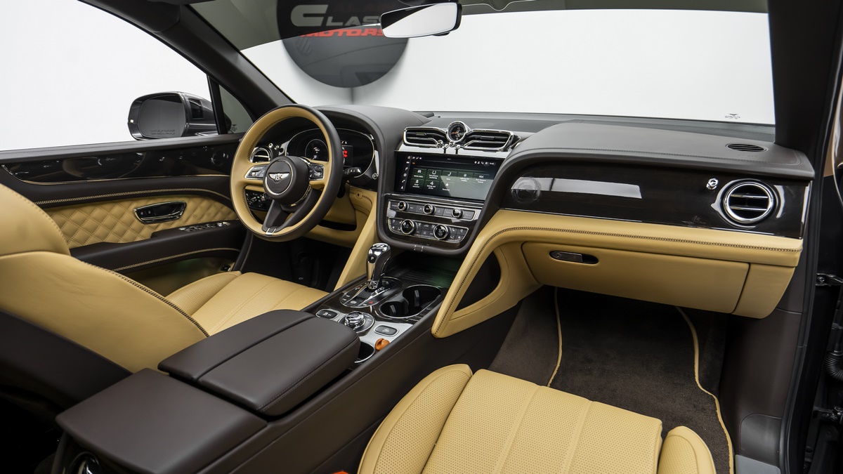 2021 Bentley Bentayga, 4/19