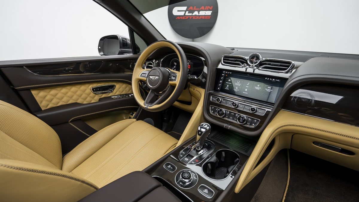 2021 Bentley Bentayga, 6/19