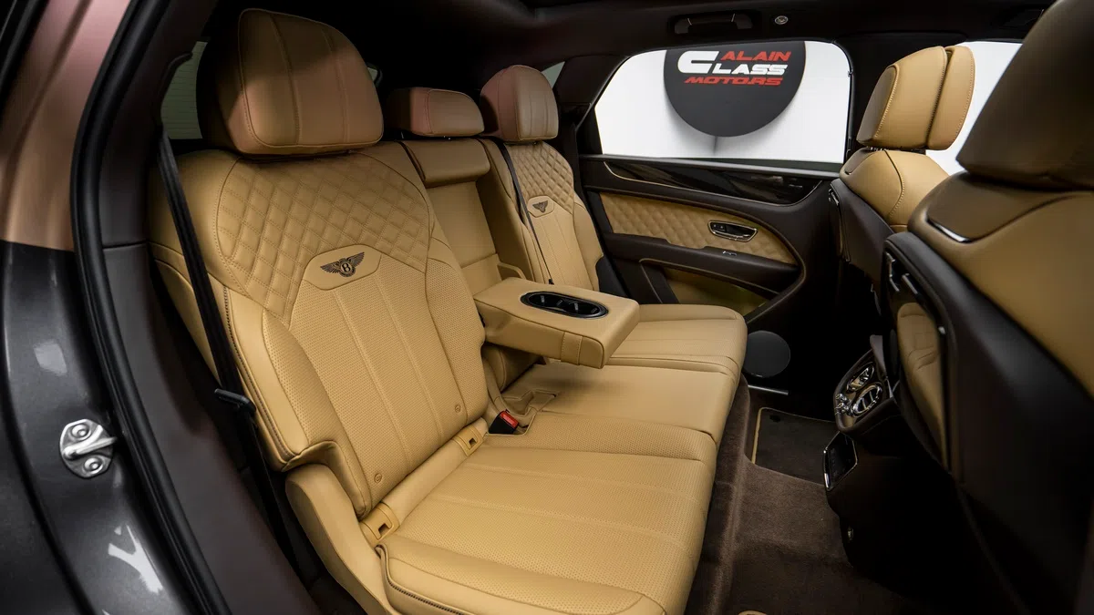 2021 Bentley Bentayga interior, seats
