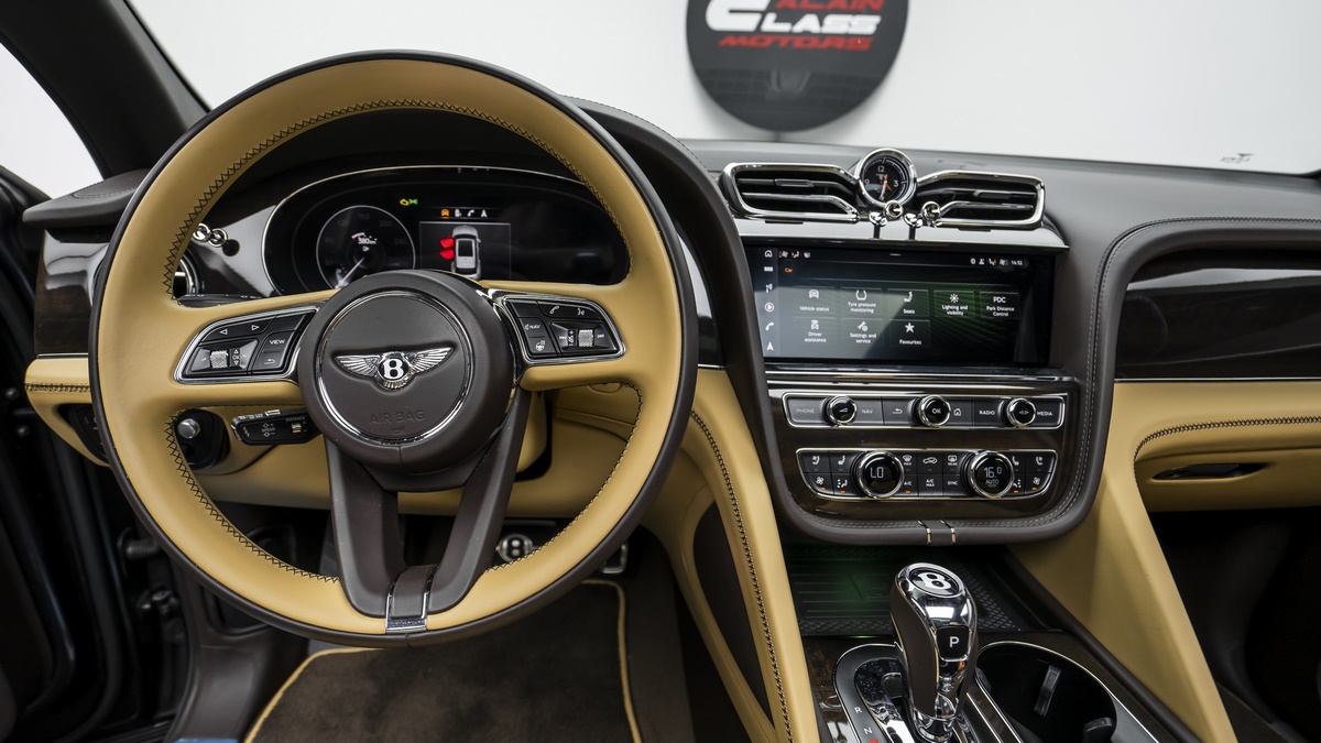 2021 Bentley Bentayga, 11/19