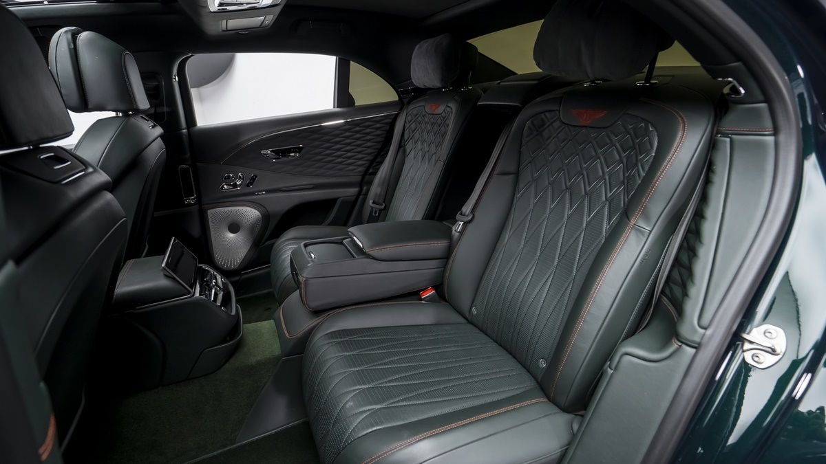 2021 Bentley Flying Spur, 6/17