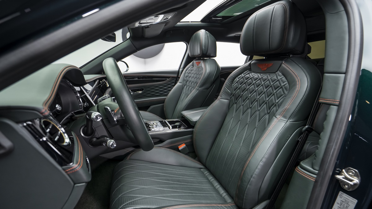 2021 Bentley Flying Spur, 10/17
