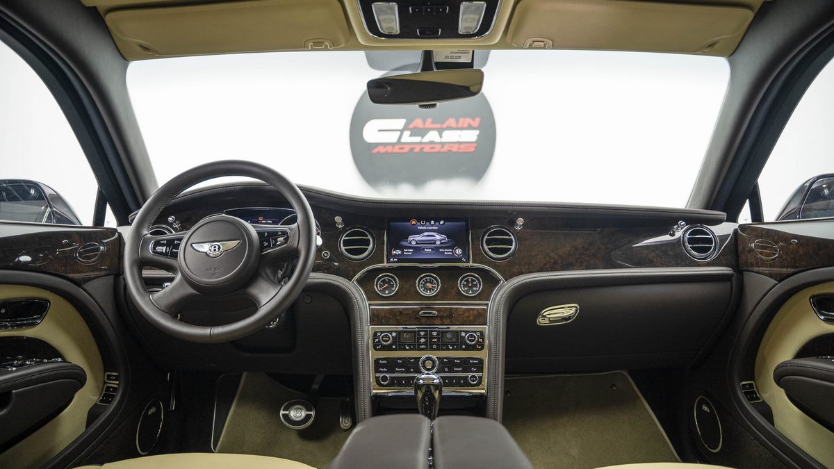 2018 Bentley Mulsanne, 22/23