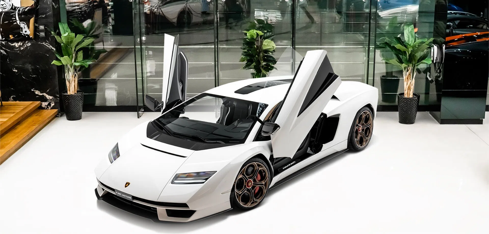 2022 LAMBORGHINI COUNTACH LPI 800-4
