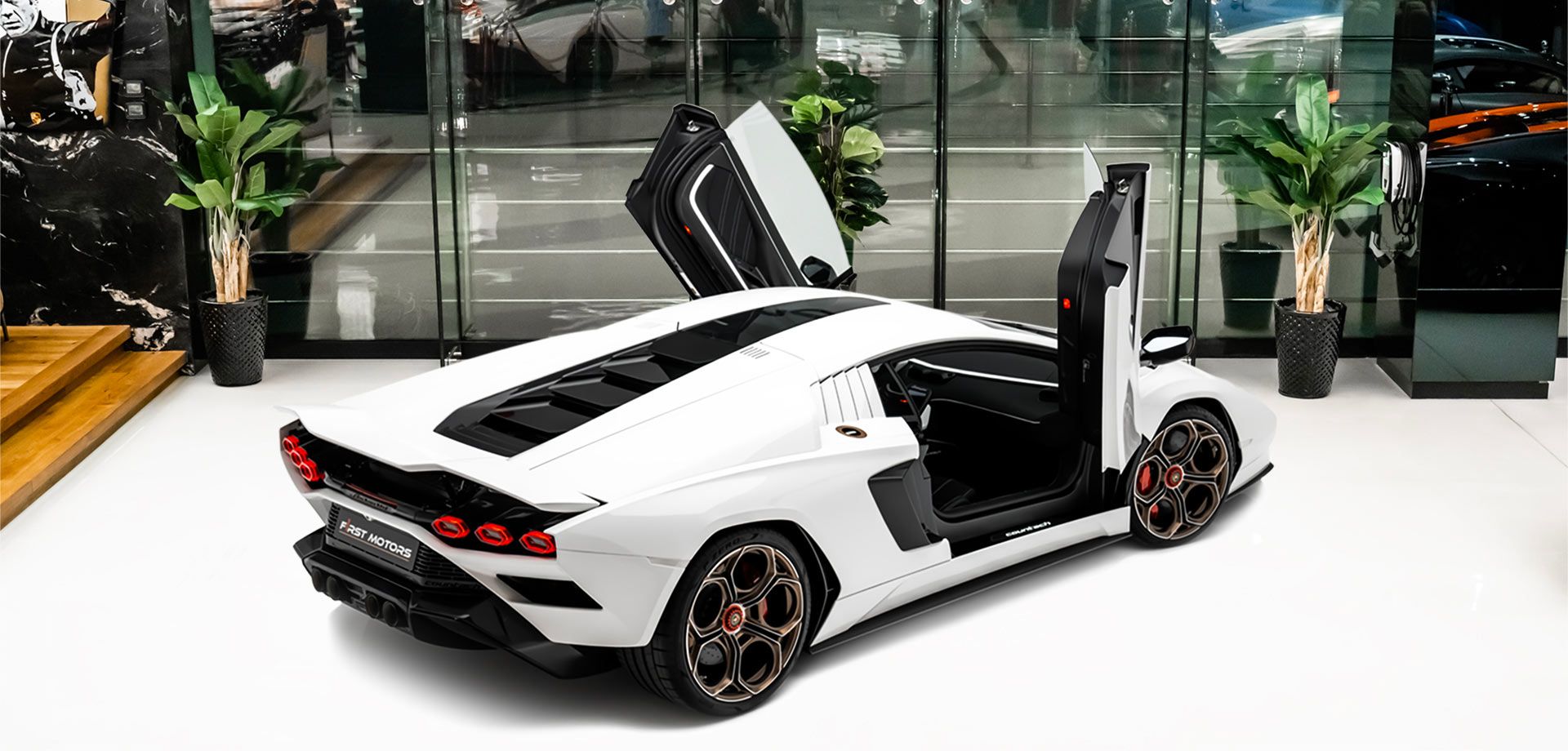 2022 LAMBORGHINI COUNTACH LPI 800-4, 2/12