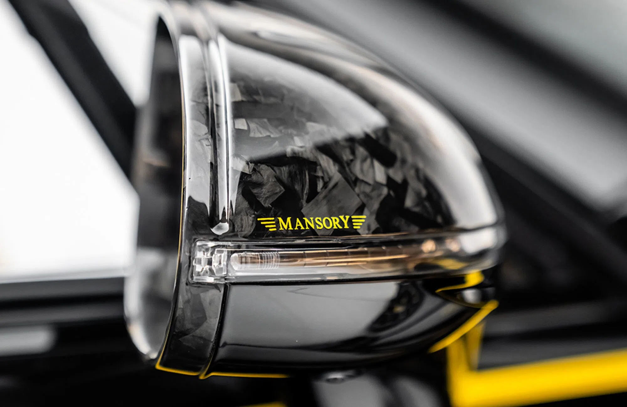2022 Mansory Continental GTC Vitesse, detail