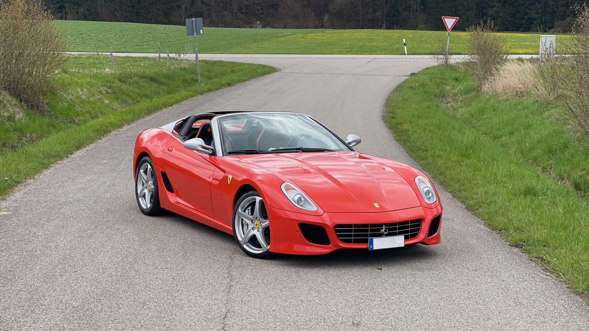 2011 Ferrari SA Aperta