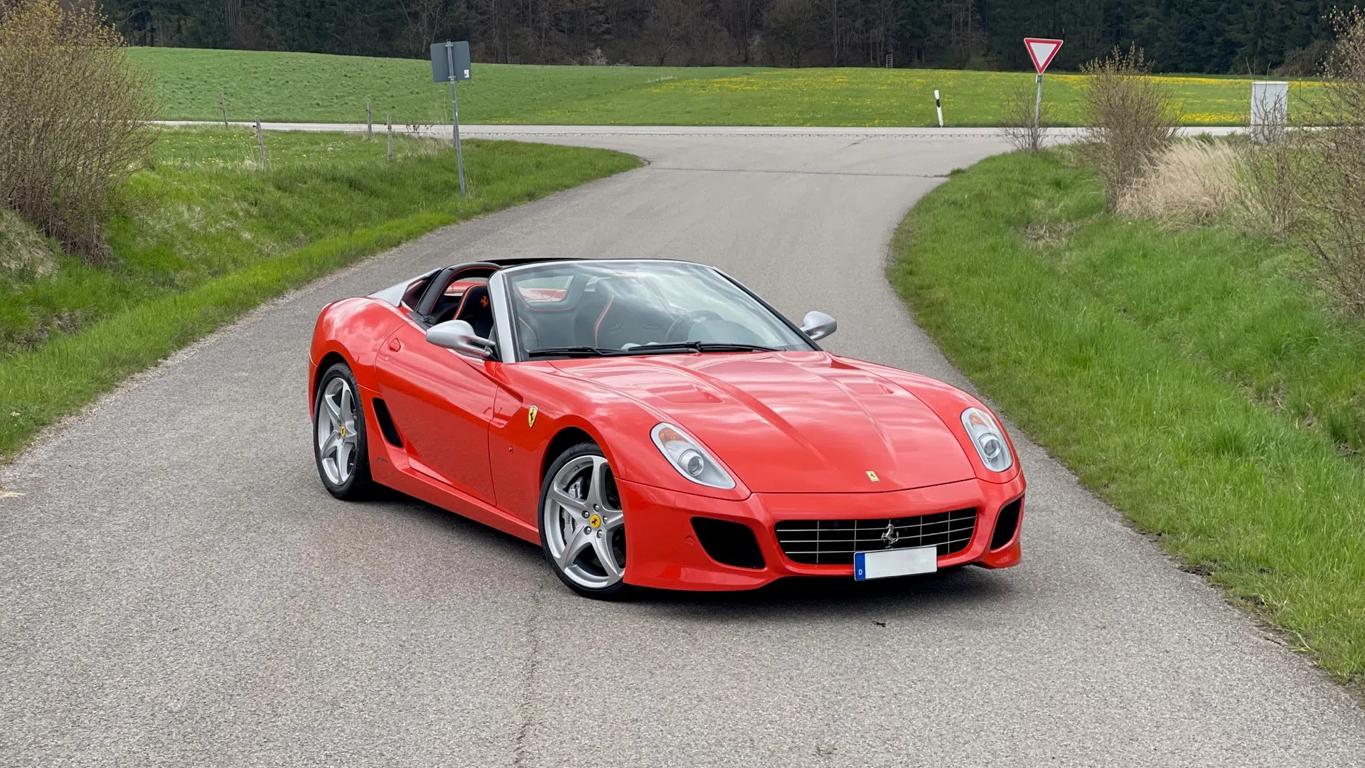 2011 Ferrari SA Aperta